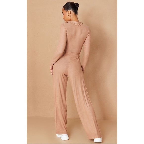 B033 PrettyLittleThing Mocha Brushed Rib Long Sleeve Tie Bust Jumpsuit - Picture 3 of 9
